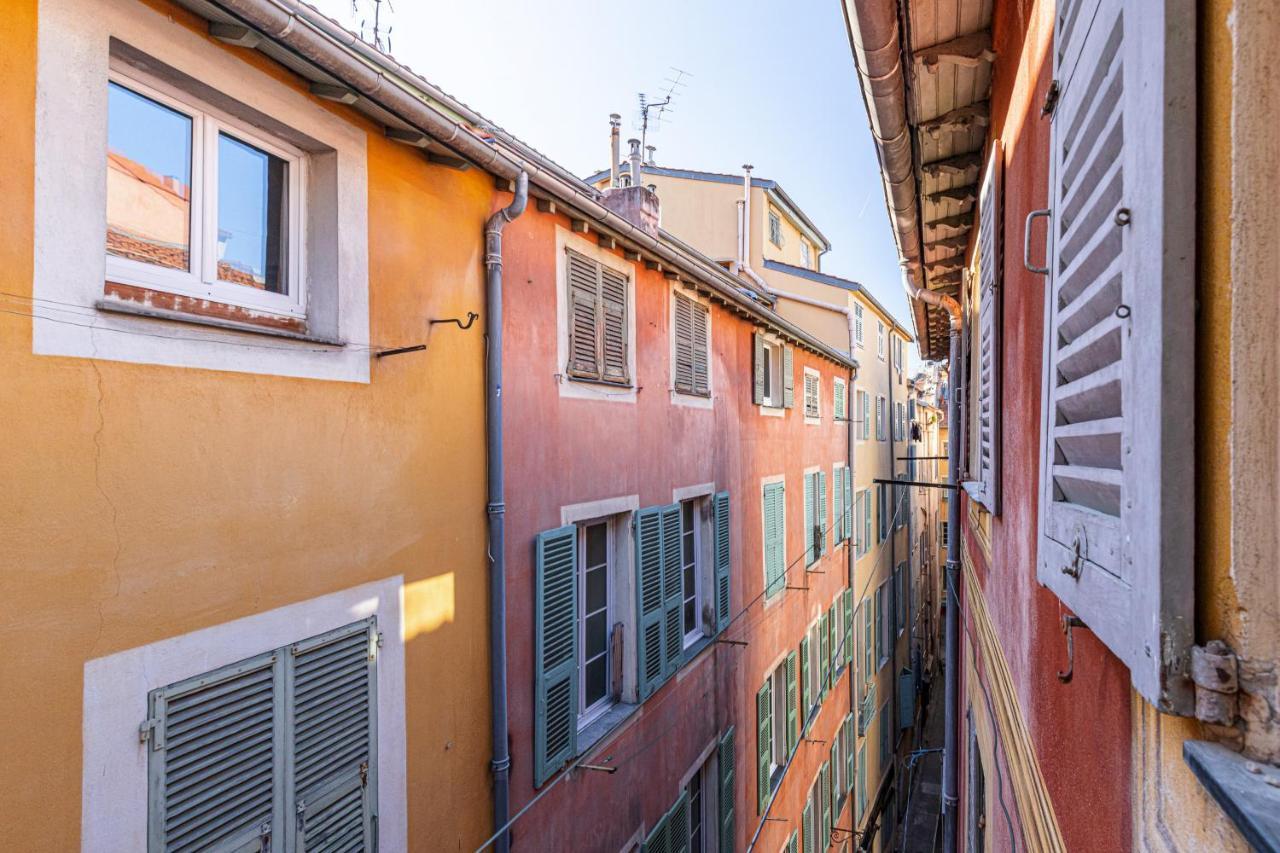 Spacious 2 Bdr Old Town Heart Appartamento *