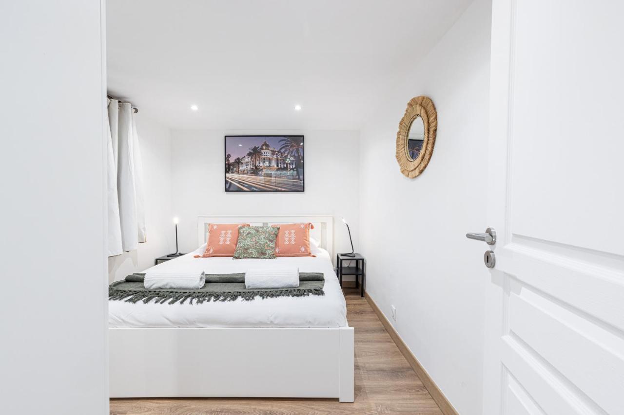 Spacious 2 Bdr Old Town Heart Nizza
